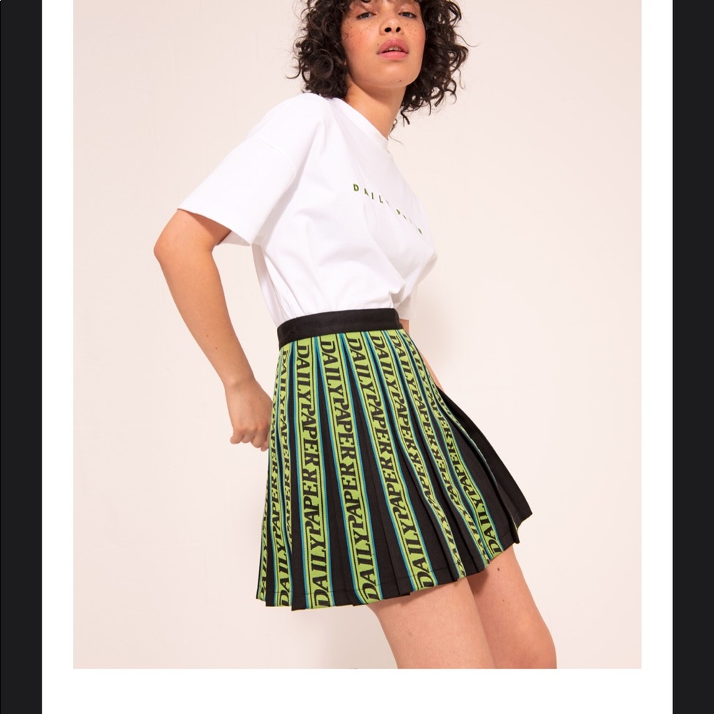 Daily Paper Logo Tape Pleated Skirt SZ S - Picture 7 of 7